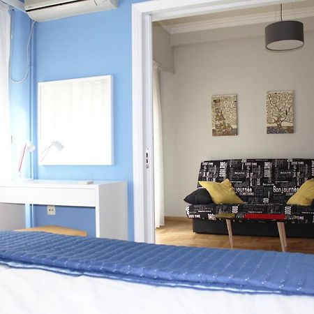 Cheery Apartment In The Center Of Atenas Exterior foto