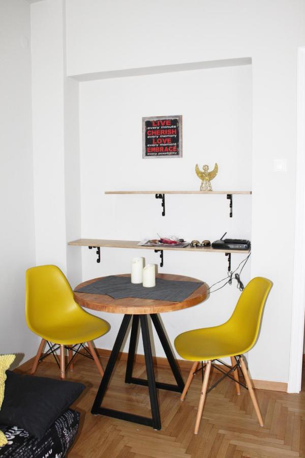 Cheery Apartment In The Center Of Atenas Exterior foto
