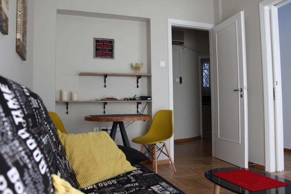 Cheery Apartment In The Center Of Atenas Exterior foto