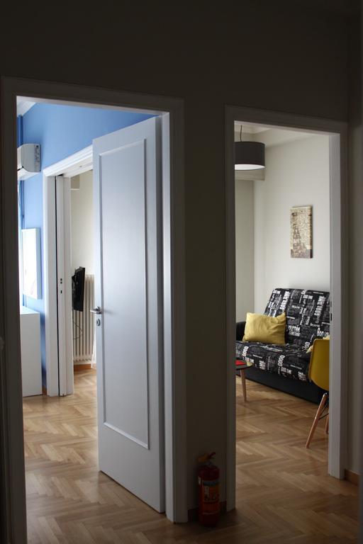 Cheery Apartment In The Center Of Atenas Exterior foto